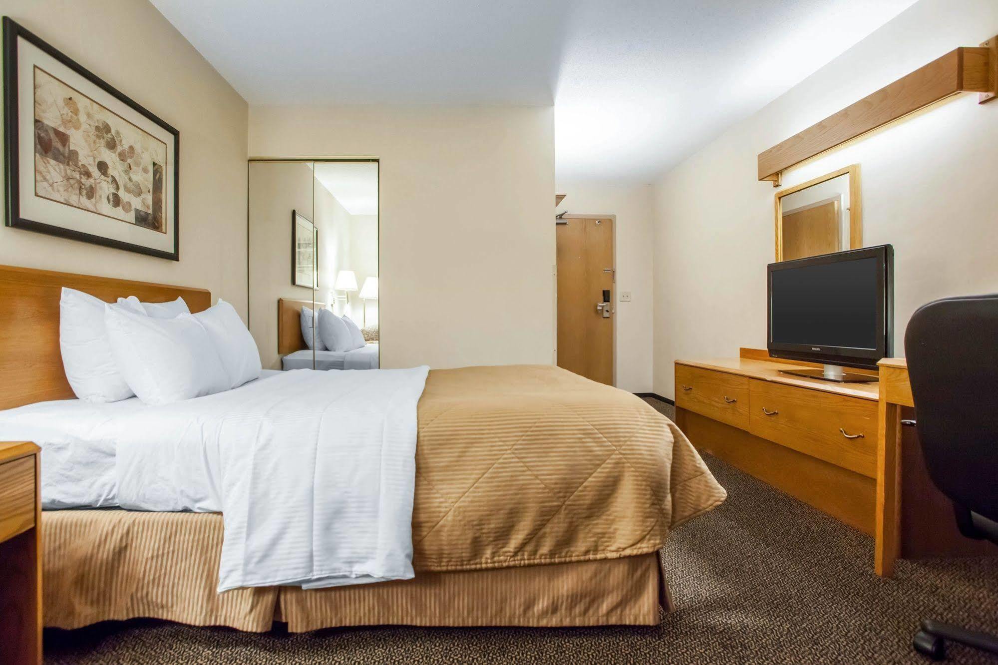 Four Points By Sheraton Milwaukee Airport Luaran gambar